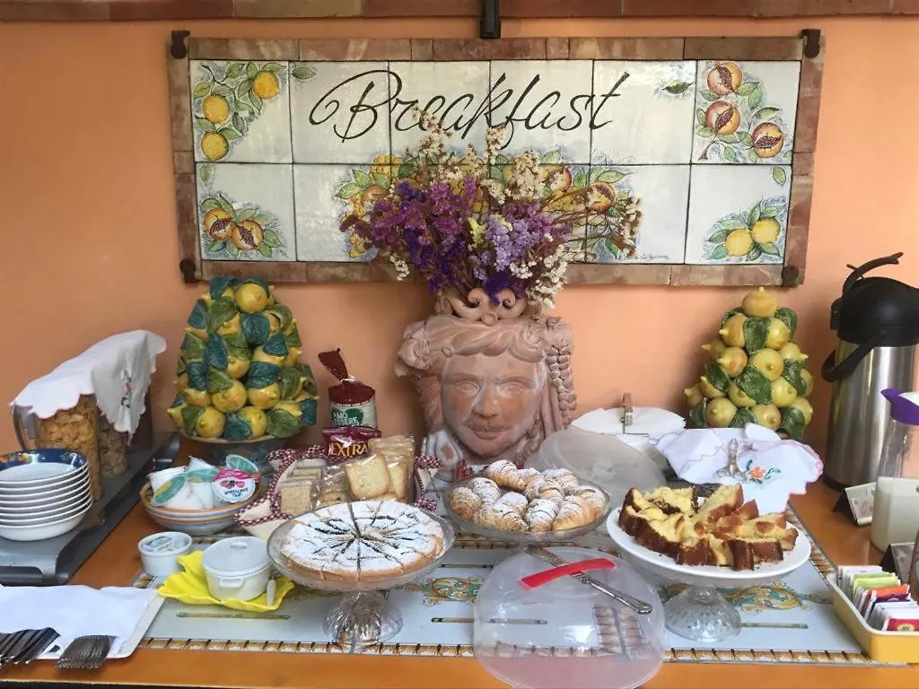 La Capanna Di Giuseppe E Maria Bed & Breakfast Taormina